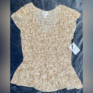 Fitted peplum style blouse